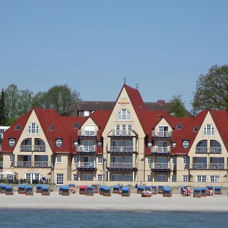 Strandhotel Grömitz-2
